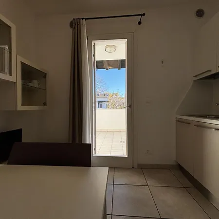 公寓 Experience The Charm Of Our Flat 比比翁