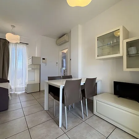 Experience The Charm Of Our Flat *